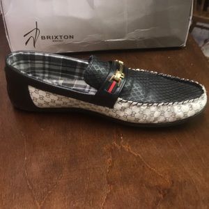 Brixton loafers Black and White